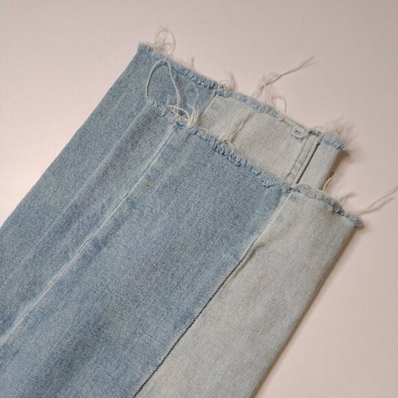Abercrombie & Fitch Curve Love The Ankle Straight Ultra High Rise Jeans - Picture 8 of 10